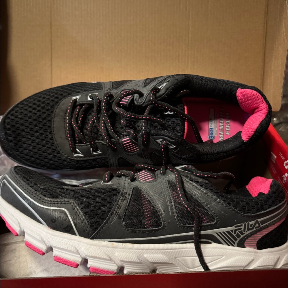 Fila Black and Pink Athletic Shoes with Cushioned Midsole